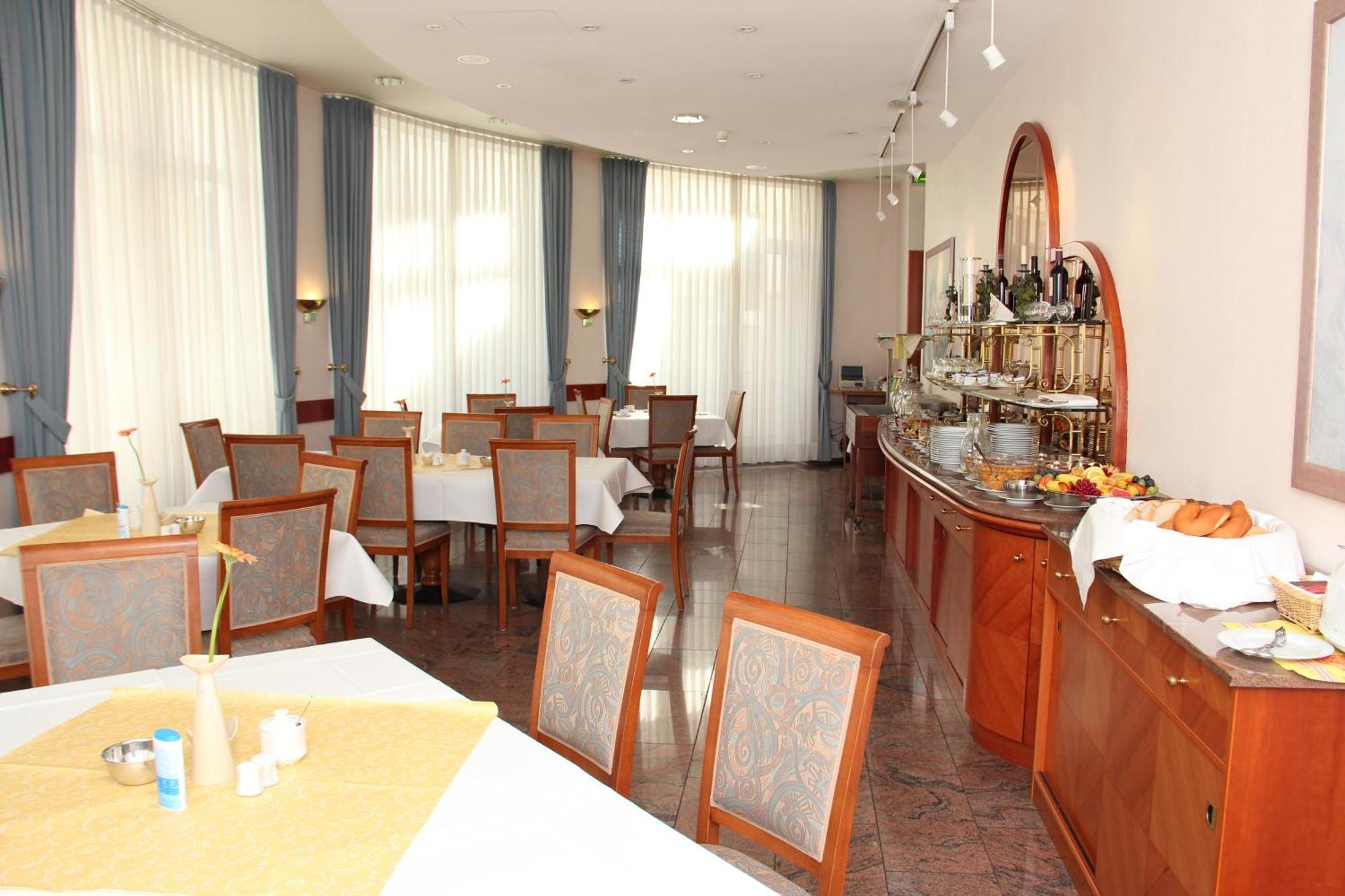 Hotel Ascania Aschersleben Εξωτερικό φωτογραφία