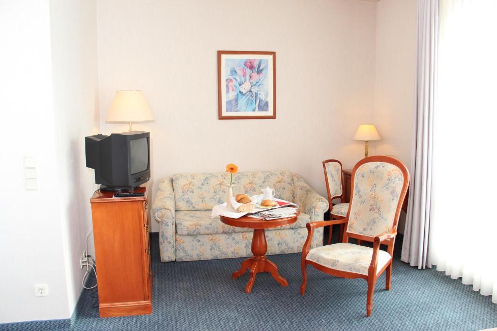 Hotel Ascania Aschersleben Δωμάτιο φωτογραφία